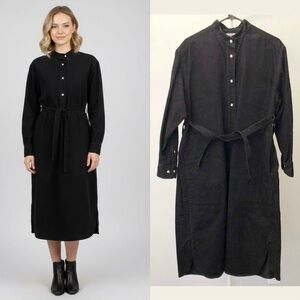 NWT Uniqlo Oversized Black Minimalist Casual Loose Fit Belted Long Sleeves. XS